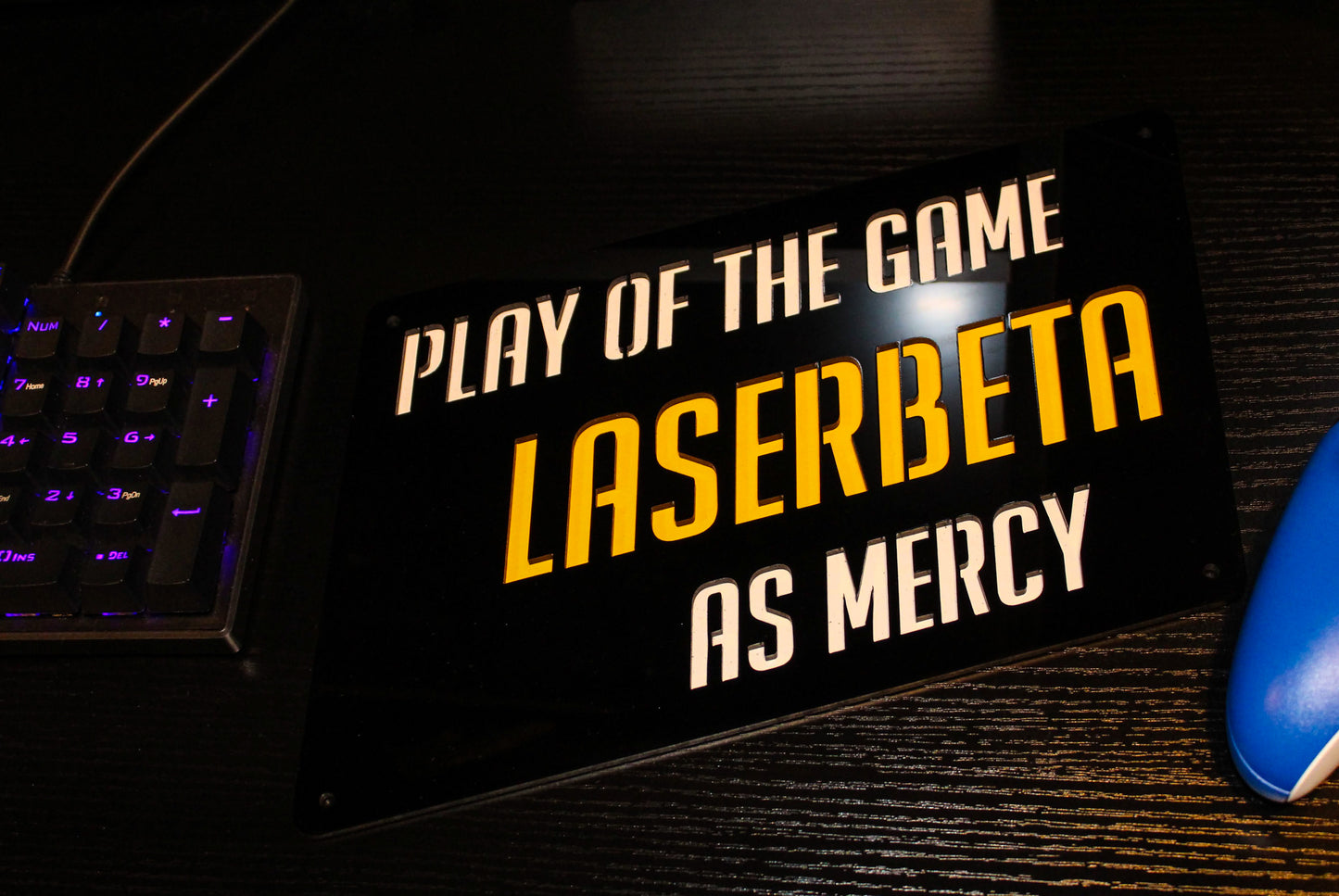 Overwatch 2 "Play of the Game" Sign